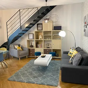 La Bonneterie Grand Part Dieu De Charme Pour 8 Personnes , Lyon France